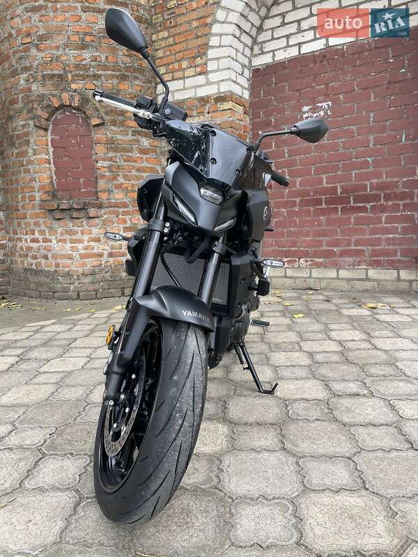 Мотоцикл Без обтекателей (Naked bike) Yamaha MT-07 2025 в Николаеве фото 2 Мотоцикл Без обтекателей (Naked bike) Yamaha MT-07 2025 в Николаеве