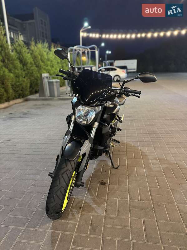 Спортбайк Yamaha MT-07 2017 в Днепре фото 6 Спортбайк Yamaha MT-07 2017 в Днепре