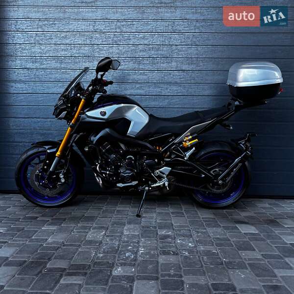 Мотоцикл Без обтекателей (Naked bike) Yamaha MT-09 SP 2018 в Белой Церкви фото 6 Мотоцикл Без обтекателей (Naked bike) Yamaha MT-09 SP 2018 в Белой Церкви