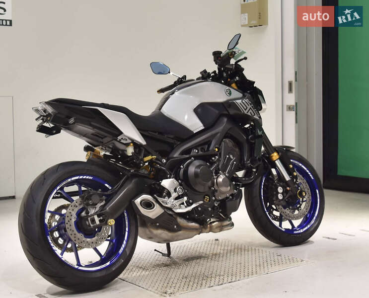 Мотоцикл Без обтекателей (Naked bike) Yamaha MT-09 SP 2018 в Сновске фото 6 Мотоцикл Без обтекателей (Naked bike) Yamaha MT-09 SP 2018 в Сновске