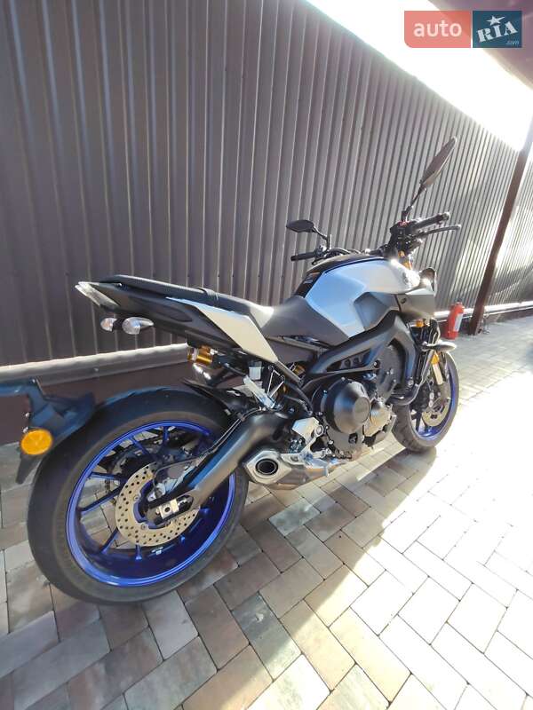 Мотоцикл Без обтекателей (Naked bike) Yamaha MT-09 SP 2018 в Белогородке фото 2 Мотоцикл Без обтекателей (Naked bike) Yamaha MT-09 SP 2018 в Белогородке