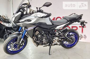 Мотоцикл Спорт-туризм Yamaha MT-09 2016 в Одесі