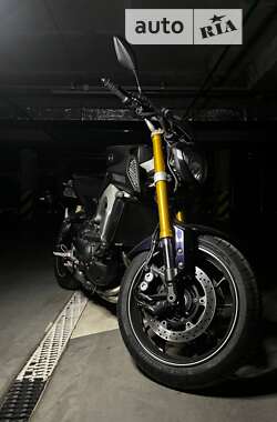 Мотоцикл Без обтекателей (Naked bike) Yamaha MT-09 2014 в Киеве