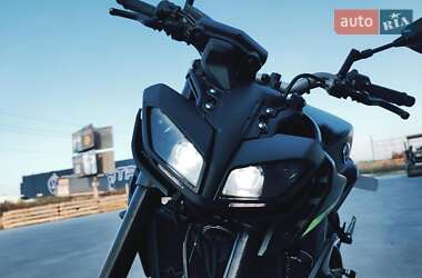 Мотоцикл Классик Yamaha MT-09 2018 в Львове