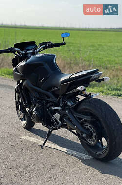 Мотоцикл Без обтекателей (Naked bike) Yamaha MT-09 2019 в 