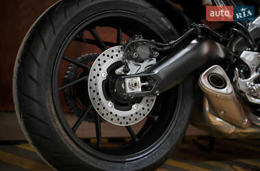 Мотоцикл Без обтекателей (Naked bike) Yamaha MT-09 2014 в 