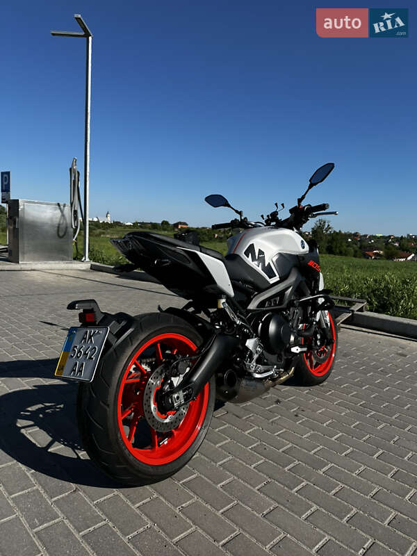 Мотоцикл Без обтікачів (Naked bike) Yamaha MT-09 2019 в Львові
