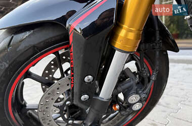 Мотоцикл Без обтекателей (Naked bike) Yamaha MT-09 2018 в 