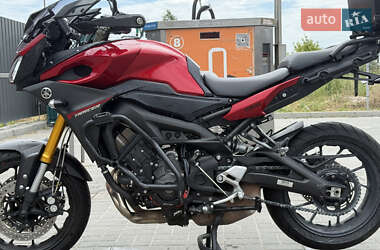 Мотоцикл Спорт-туризм Yamaha MT-09 2015 в 