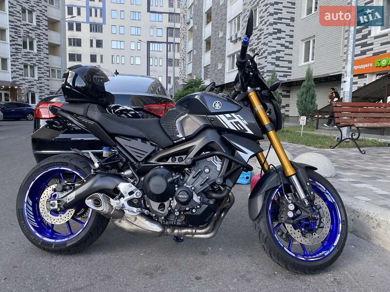 Yamaha MT-09 2014