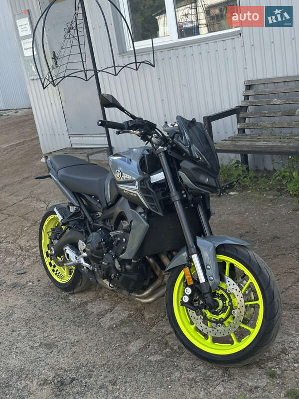 Спортбайк Yamaha MT-09 2018 в Бучі