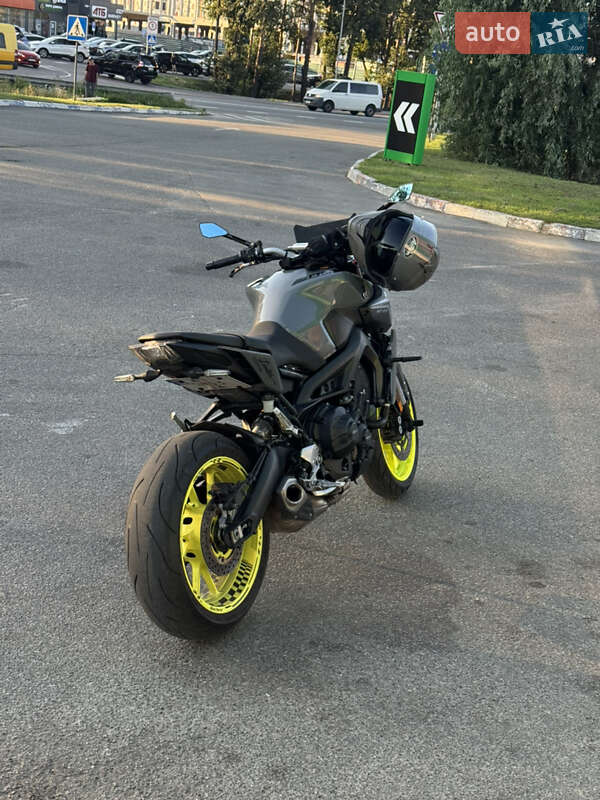Спортбайк Yamaha MT-09 2018 в Бучі