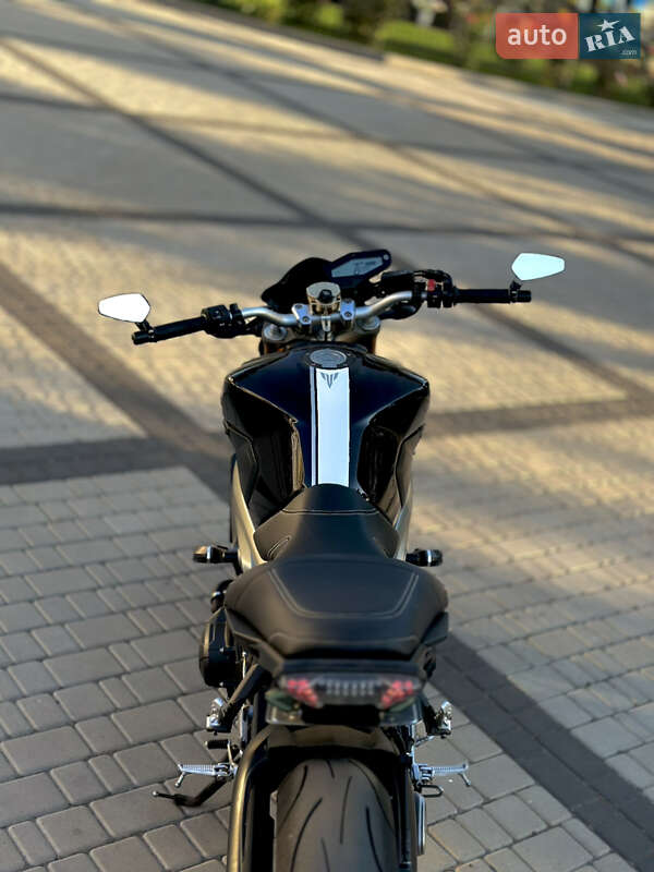 Мотоцикл Без обтекателей (Naked bike) Yamaha MT-09 2014 в Одессе