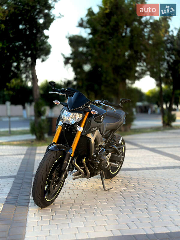 Мотоцикл Без обтекателей (Naked bike) Yamaha MT-09 2014 в Одессе
