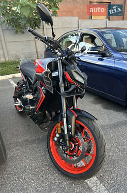 Мотоцикл Без обтекателей (Naked bike) Yamaha MT-09 2019 в Харькове