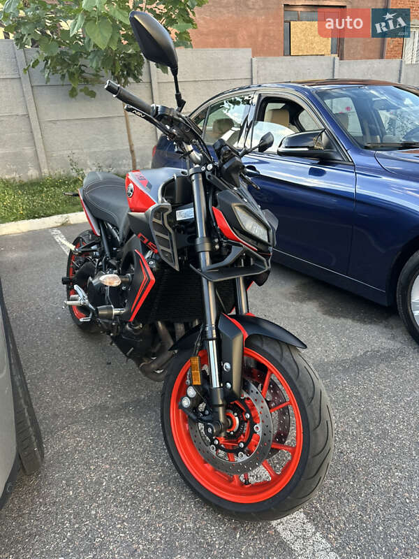 Мотоцикл Без обтікачів (Naked bike) Yamaha MT-09 2019 в Харкові