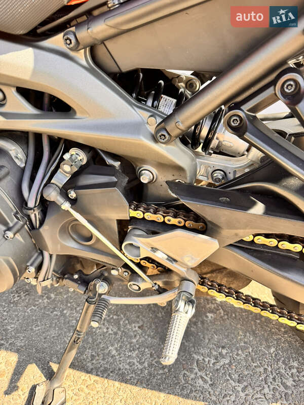 Мотоцикл Без обтікачів (Naked bike) Yamaha MT-09 2015 в Києві