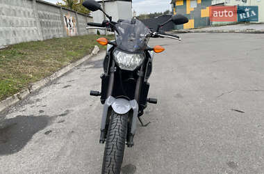 Мотоцикл Без обтекателей (Naked bike) Yamaha MT-09 2016 в  фото 9 Мотоцикл Без обтекателей (Naked bike) Yamaha MT-09 2016 в