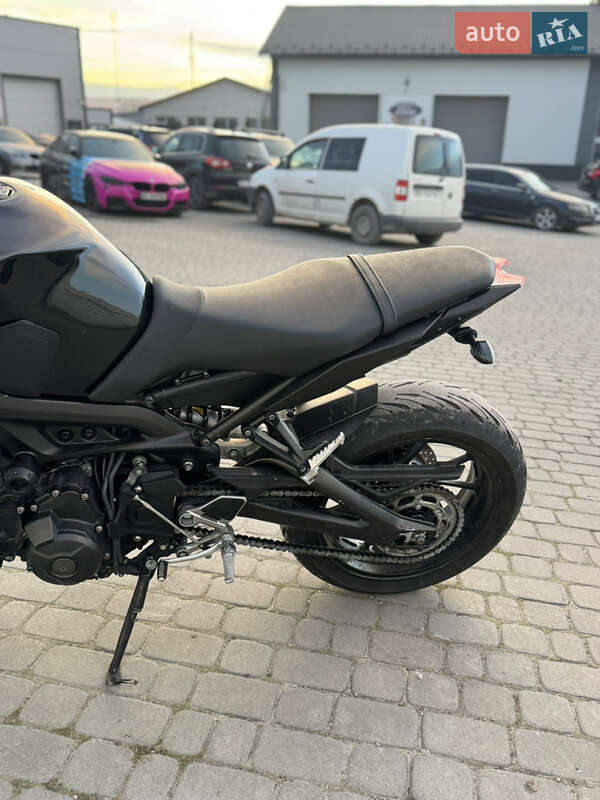 Мотоцикл Без обтекателей (Naked bike) Yamaha MT-09 2018 в Тернополе фото 7 Мотоцикл Без обтекателей (Naked bike) Yamaha MT-09 2018 в Тернополе