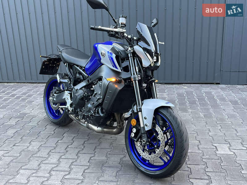 Мотоцикл Без обтекателей (Naked bike) Yamaha MT-09 2021 в Днепре