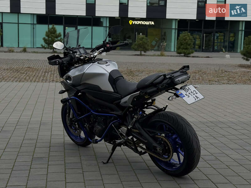 Мотоцикл Спорт-туризм Yamaha MT-09 2015 в Хмельницком