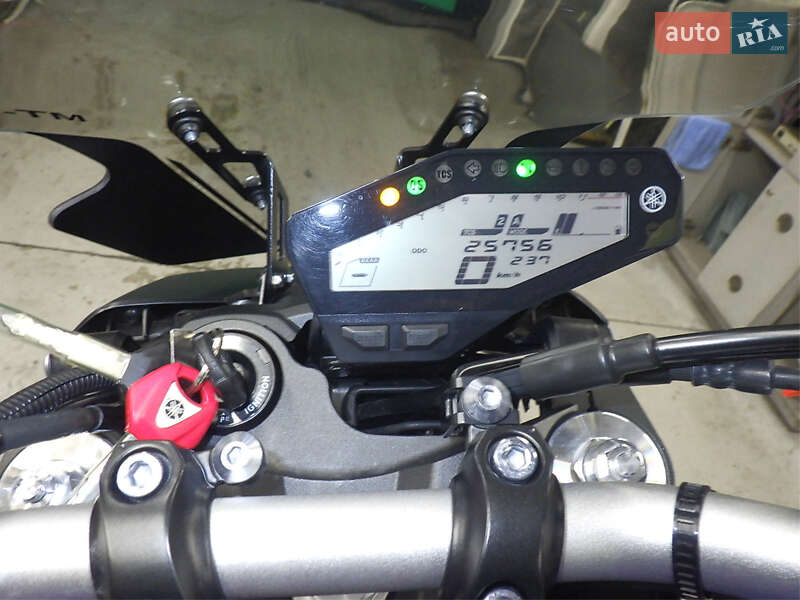 Мотоцикл Без обтекателей (Naked bike) Yamaha MT-09 2020 в Днепре