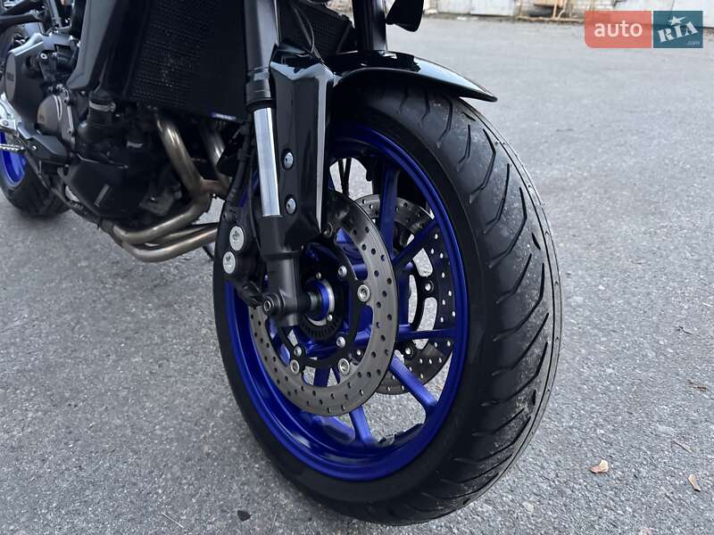 Мотоцикл Без обтекателей (Naked bike) Yamaha MT-09 2020 в Днепре