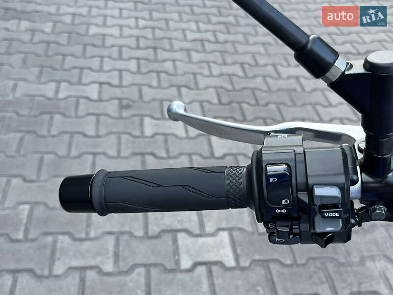 Мотоцикл Без обтікачів (Naked bike) Yamaha MT-09 2021 в Кам'янському фото 17 Мотоцикл Без обтікачів (Naked bike) Yamaha MT-09 2021 в Кам'янському