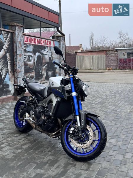 Мотоцикл Без обтекателей (Naked bike) Yamaha MT-09 2016 в Покрове