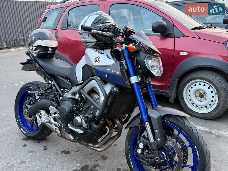 Грузовые мотороллеры, мотоциклы, скутеры, мопеды Yamaha MT-09 2015 в Кропивницком
