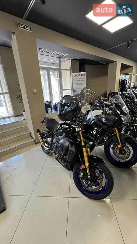 Мотоцикл Без обтекателей (Naked bike) Yamaha MT-10 SP 2025 в Днепре фото 8 Мотоцикл Без обтекателей (Naked bike) Yamaha MT-10 SP 2025 в Днепре