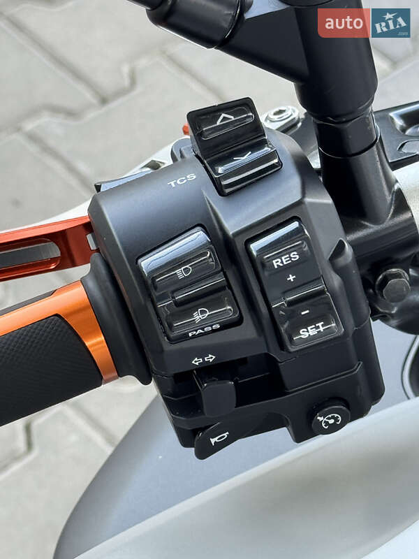 Мотоцикл Без обтекателей (Naked bike) Yamaha MT-10 2020 в Нетешине