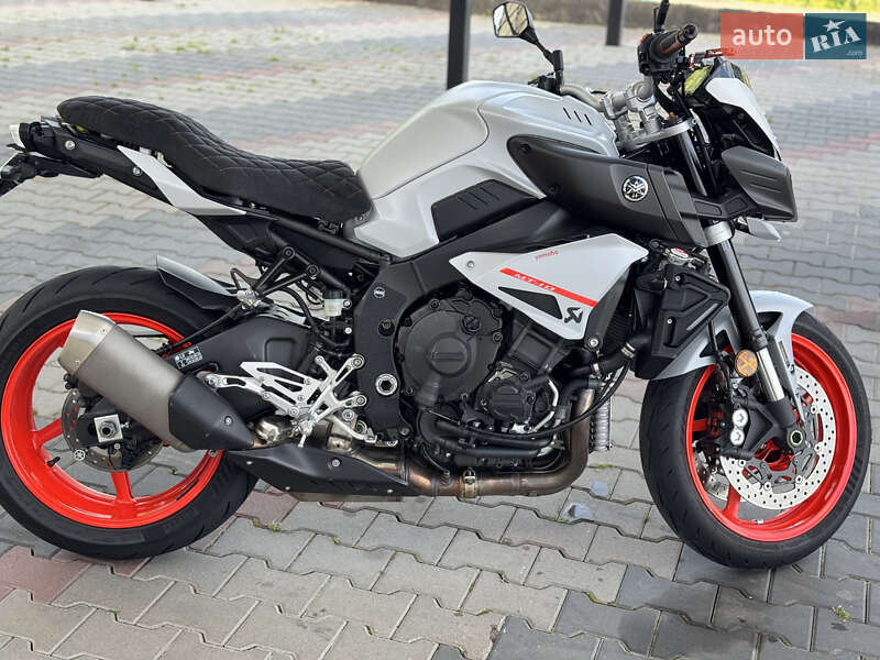 Мотоцикл Без обтекателей (Naked bike) Yamaha MT-10 2020 в Нетешине