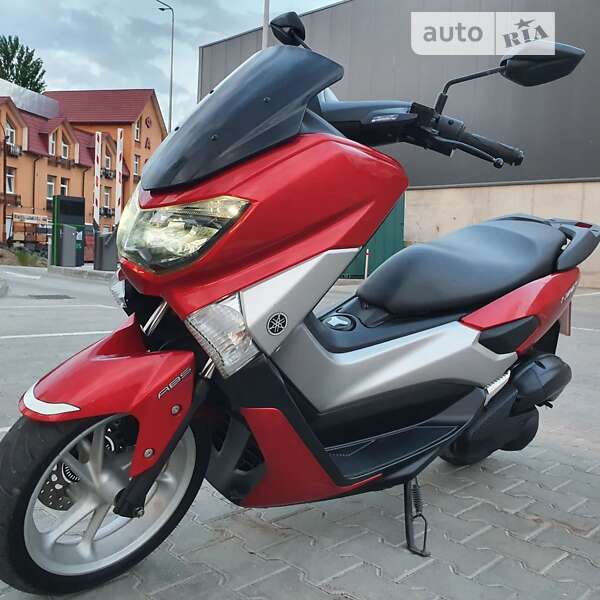 Yamaha NMax 2015