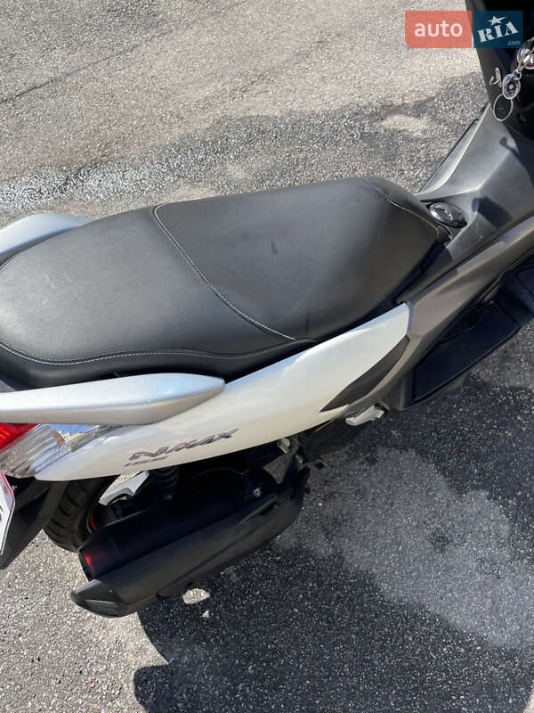 Максі-скутер Yamaha NMax 2018 в Каневі