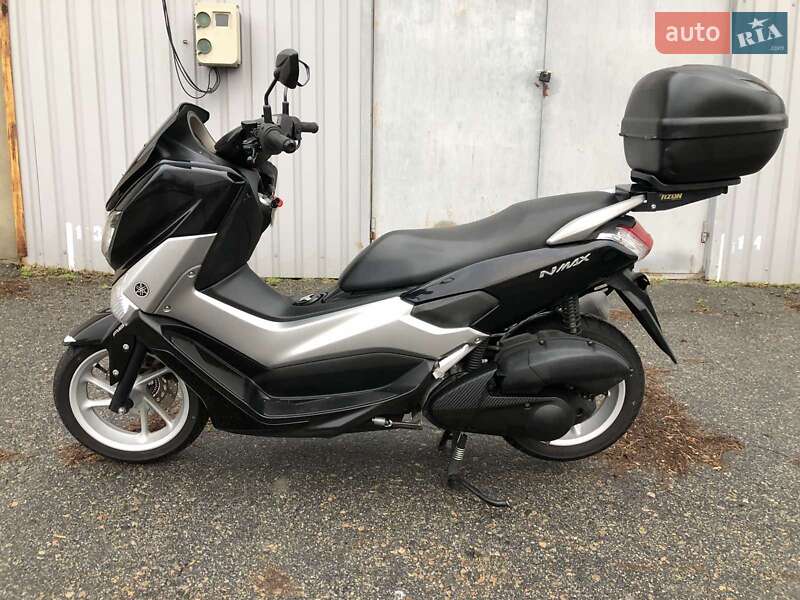 Максі-скутер Yamaha NMax 2016 в Дніпрі фото 2 Максі-скутер Yamaha NMax 2016 в Дніпрі