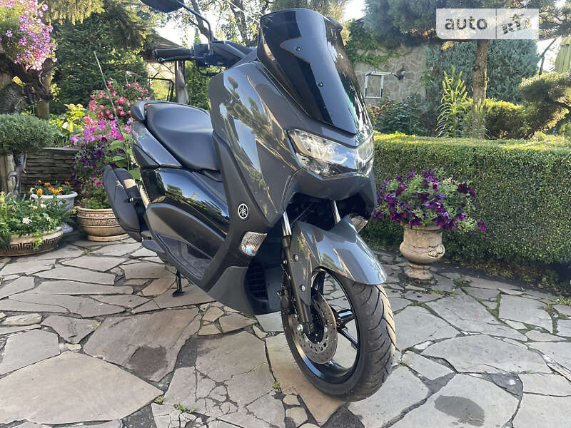 Максі-скутер Yamaha NMax 2022 в Дніпрі