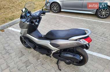 Макси-скутер Yamaha NMax 2017 в 