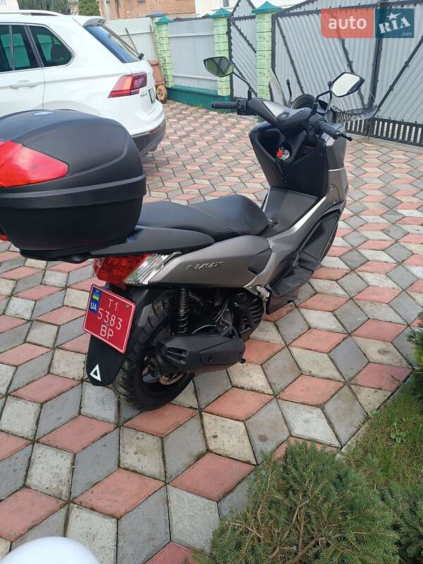 Грузовые мотороллеры, мотоциклы, скутеры, мопеды Yamaha NMax 2018 в Самборе