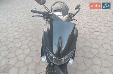 Скутер Yamaha NMax 2017 в Ахтырке