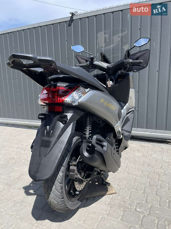 Макси-скутер Yamaha NMax 2017 в Березному