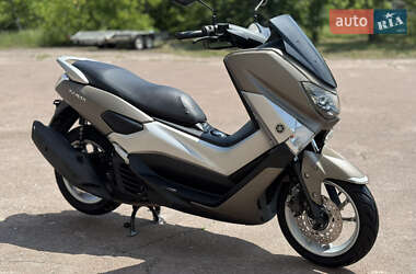 Макси-скутер Yamaha NMax 2015 в Сновске