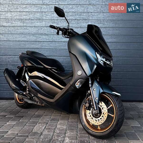 Yamaha NMax 2023