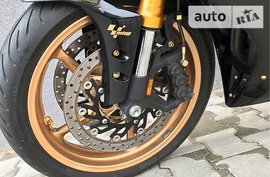 Спортбайк Yamaha R1 2014 в 