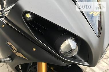 Спортбайк Yamaha R1 2014 в 