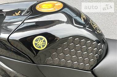 Спортбайк Yamaha R1 2014 в 
