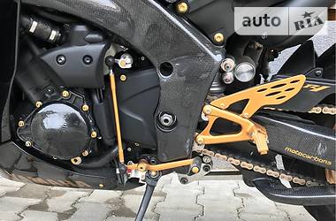 Спортбайк Yamaha R1 2014 в 