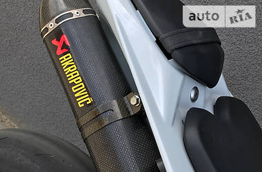 Спортбайк Yamaha R1 2014 в 