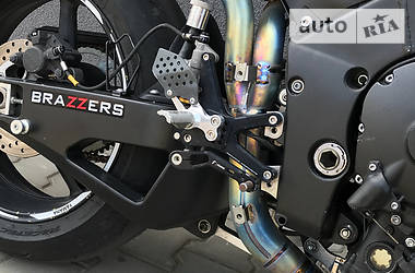 Спортбайк Yamaha R1 2014 в 