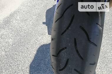 Мотоцикл Спорт-туризм Yamaha R1 2000 в 